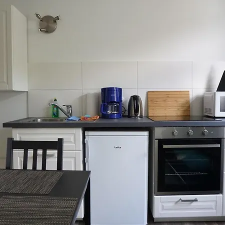 Daire Engler Wallstrasse W1 *